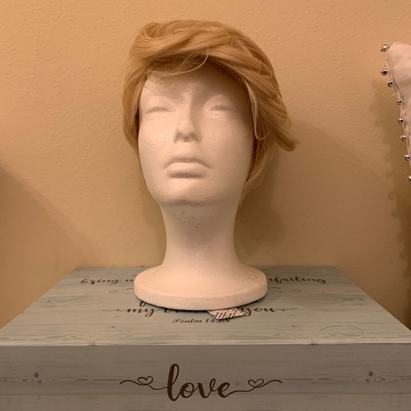 Sensationnel Fashion Instant Short Cut Pixie Wig main image 5